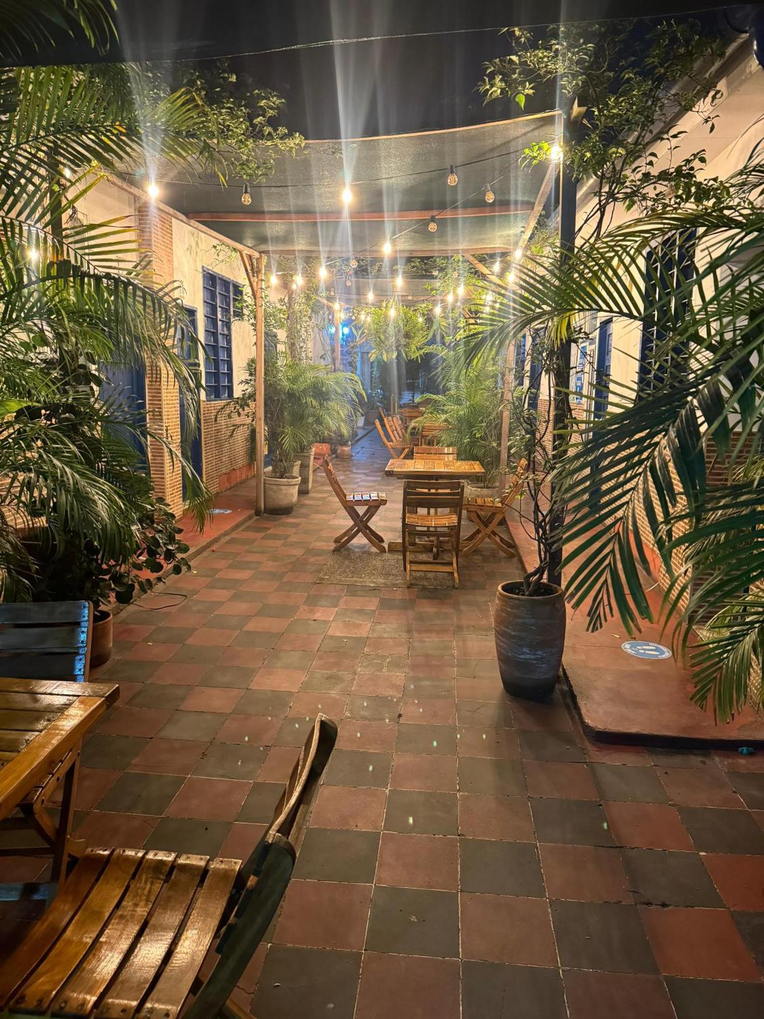 Hostal Luna Llena Getsemani Cartagena Luaran gambar